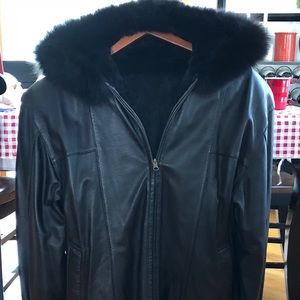 Genuine leather and mink fur-lined women’s jacket